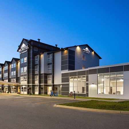Microtel Inn & Suites By Wyndham Kirkland Lake מראה חיצוני תמונה