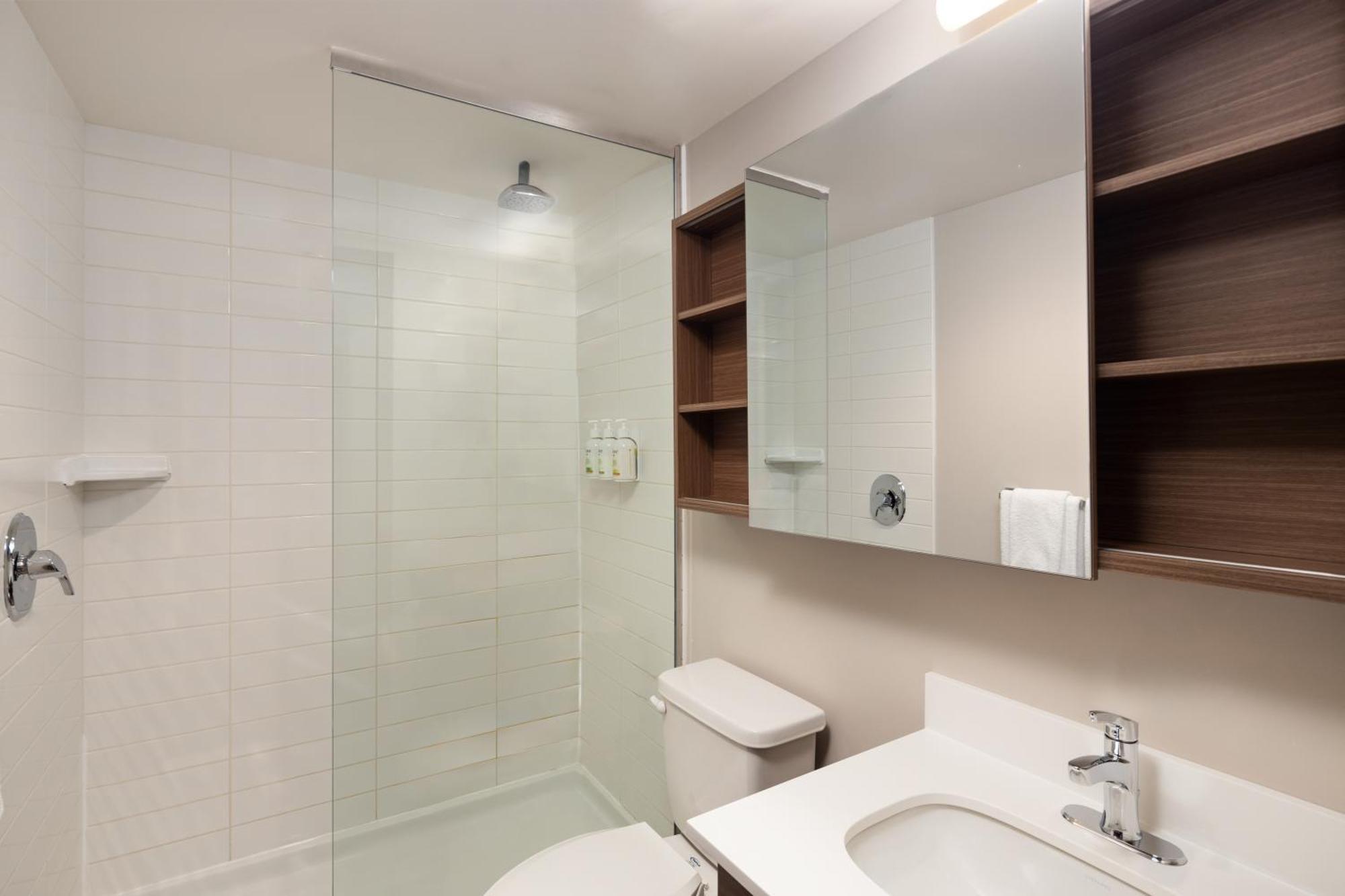 Microtel Inn & Suites By Wyndham Kirkland Lake מראה חיצוני תמונה