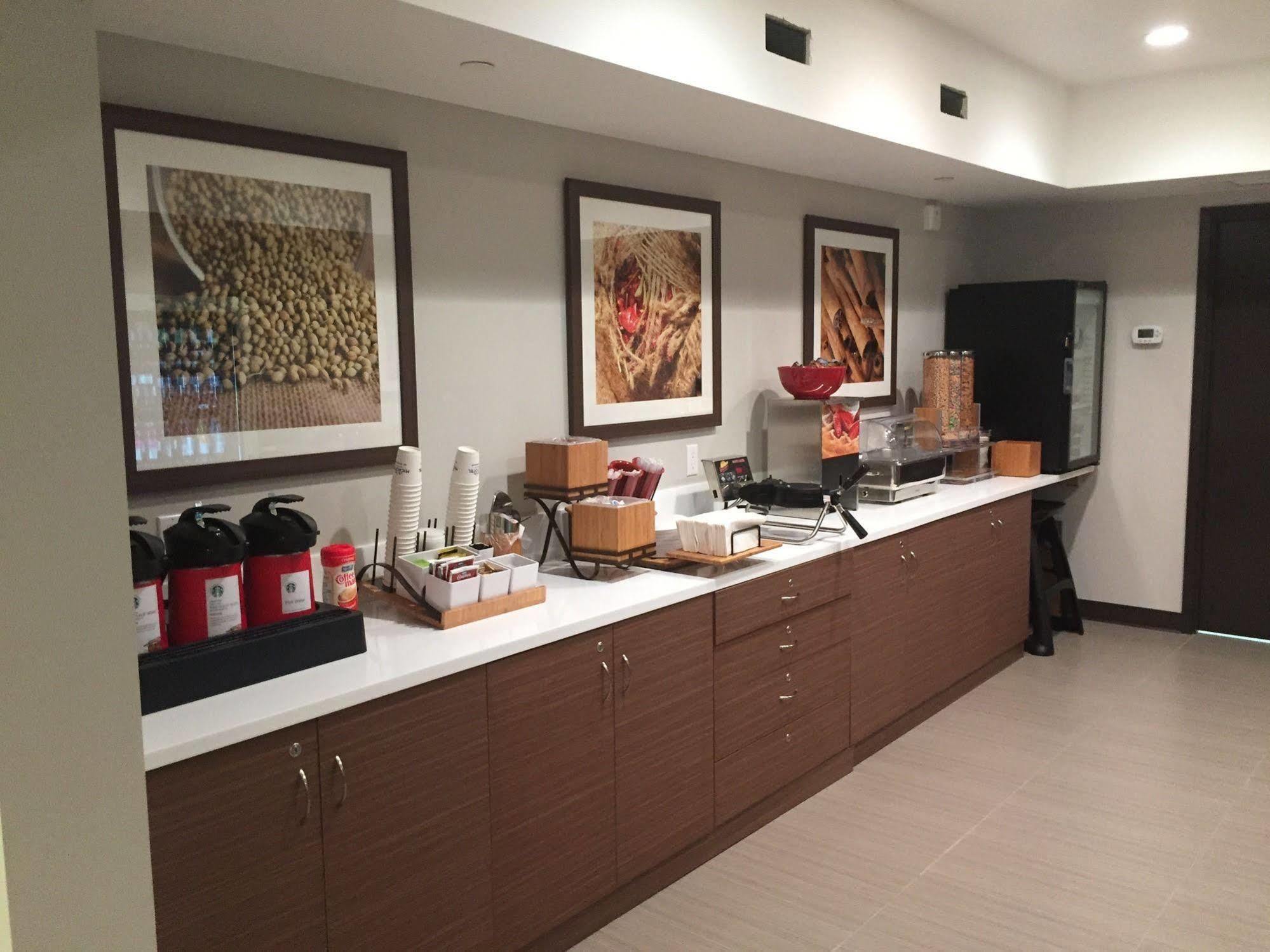 Microtel Inn & Suites By Wyndham Kirkland Lake מראה חיצוני תמונה